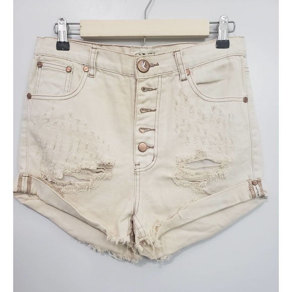 One Teaspoon Pants - ONE TEASPOON cream denim bandit shorts